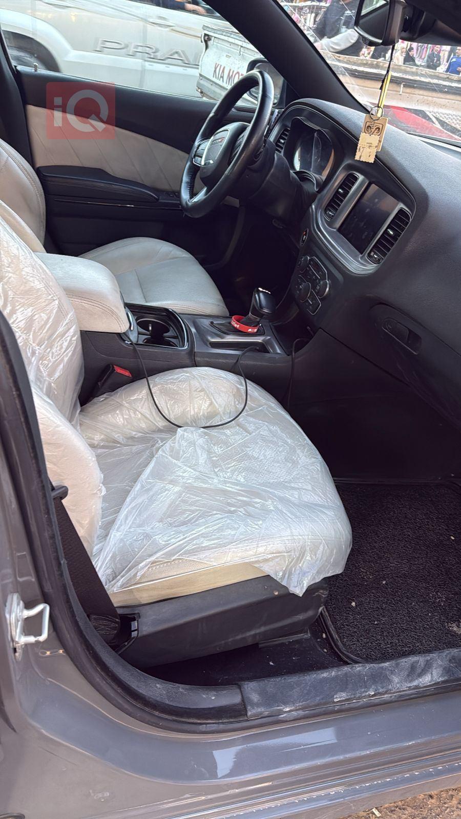 دودج تشارجر